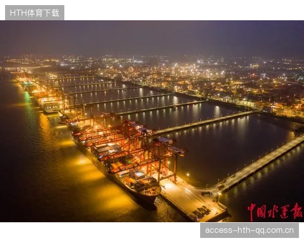 上海海港在最后关头的推进令全场凝神——一座港口的时效奇迹 上海海港在最后关头的推进令全场凝神——一座港口的时效奇迹