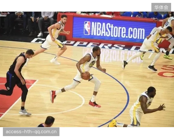 “终于等到了！NBA2米32‘臂展怪’能躺进总决赛”